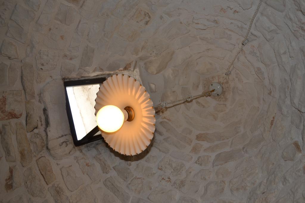 アルベロベッロ Trulli Aia Piccolaヴィラ 部屋 写真