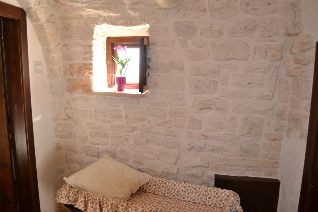 アルベロベッロ Trulli Aia Piccolaヴィラ 部屋 写真